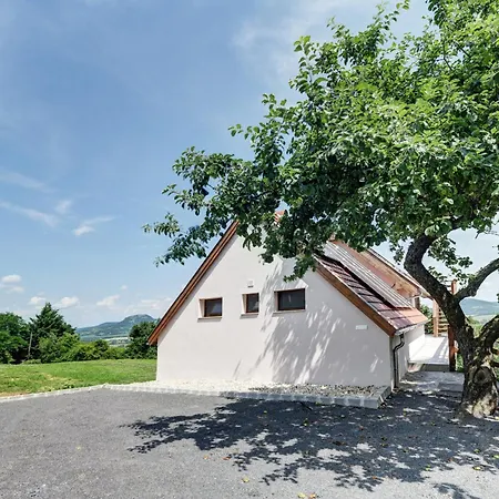 Viano Apartment